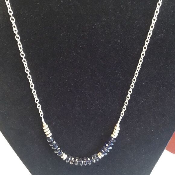 Silvertone Blue Faceted Stone Necklace - Picture 11 of 13